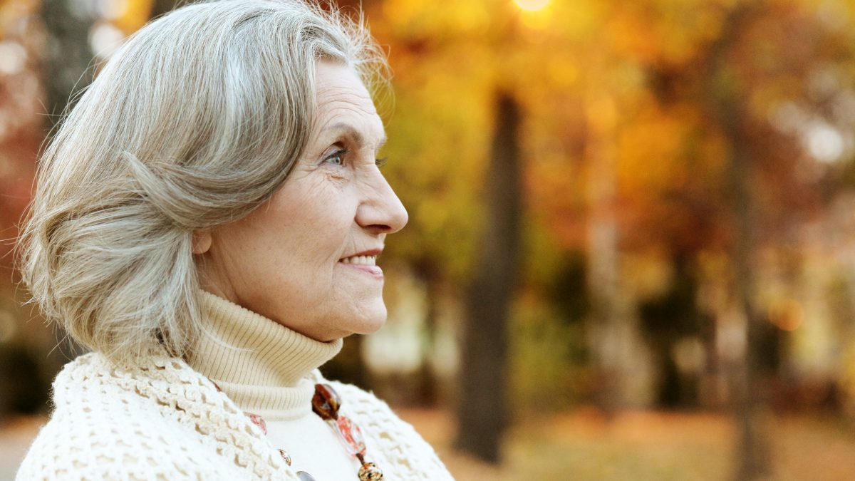 Older woman in the fall | Four A's of Alzheimer's