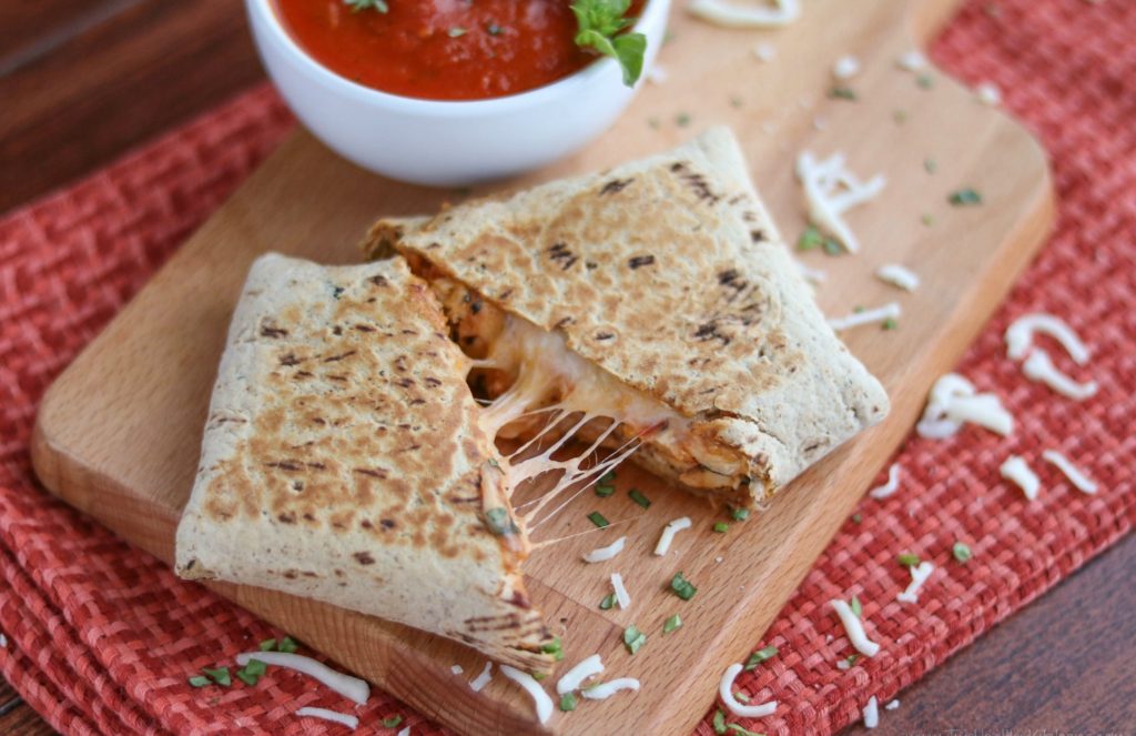 chicken parmesan wrap with marinara sauce