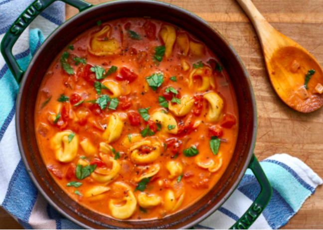 Tomato Tortellini Soup
